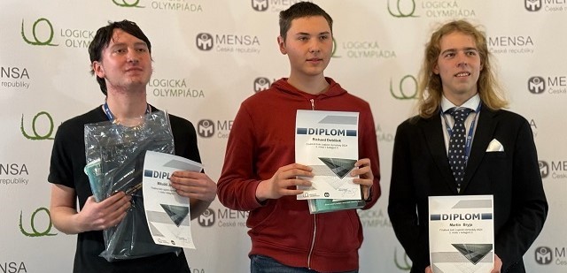 Logici z Jarošky excelovali v Poslanecké sněmovně