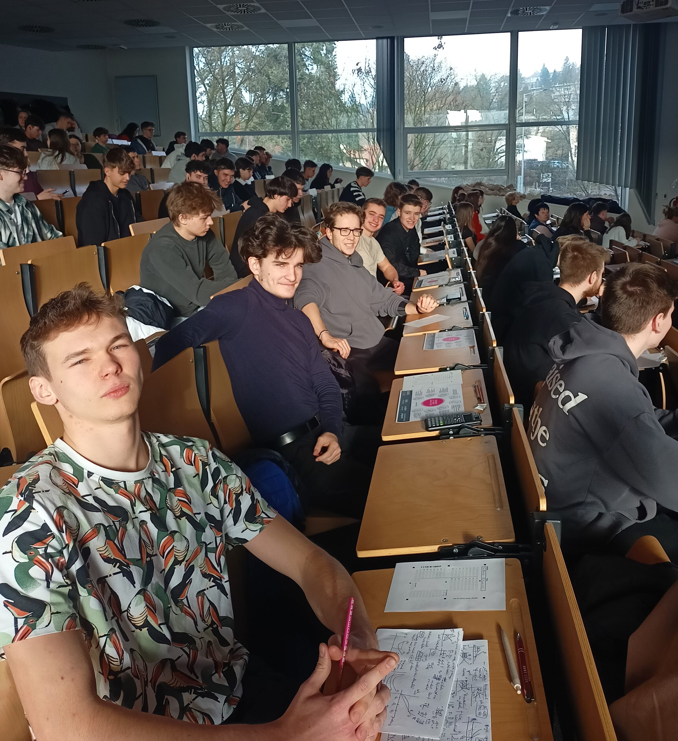 Úspěch našich studentů v krajském kole Ekonomické olympiády